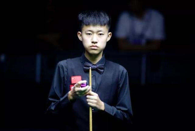 引起了足坛 引起了足坛