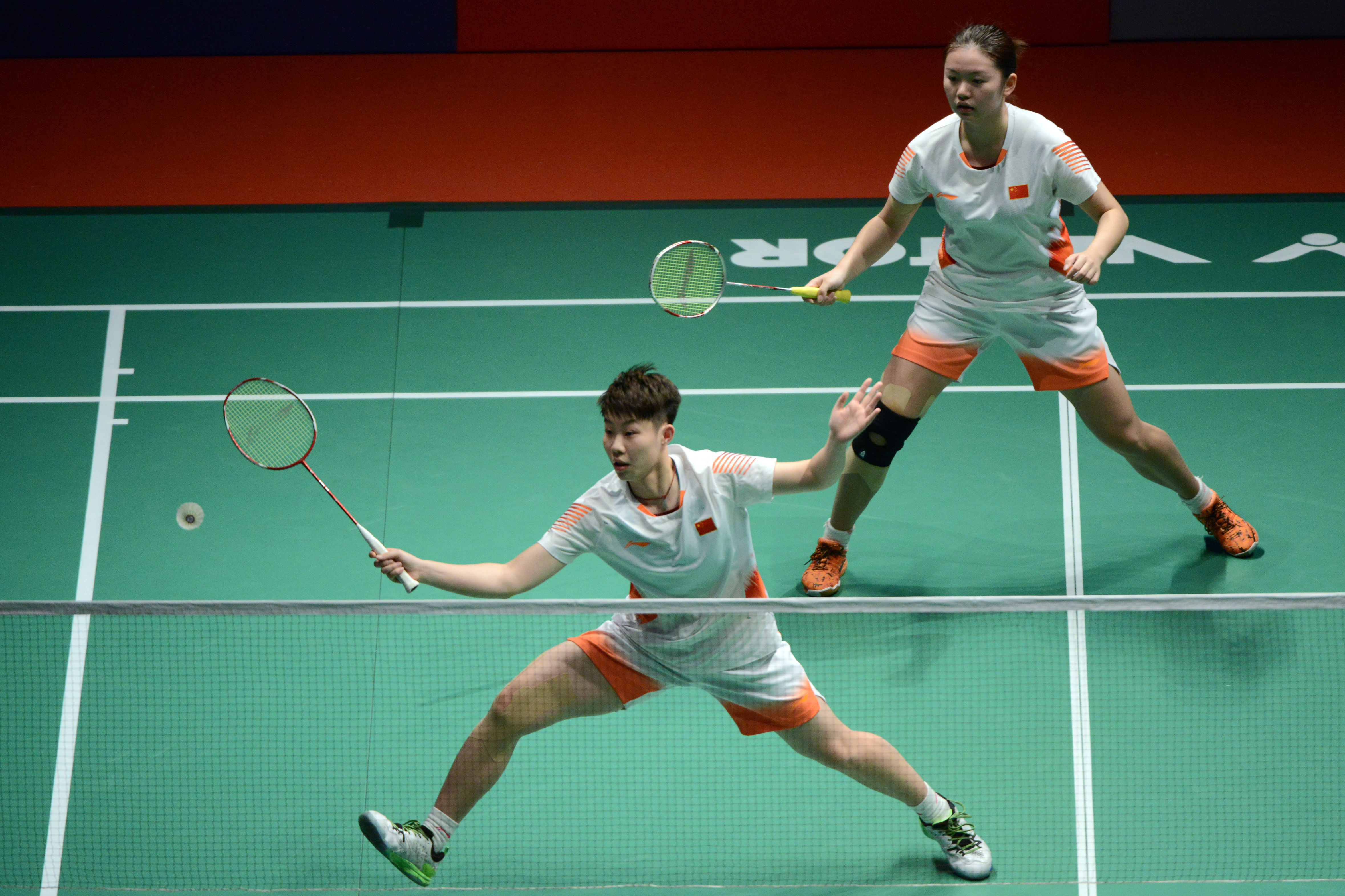 先后在多场 先后在多场