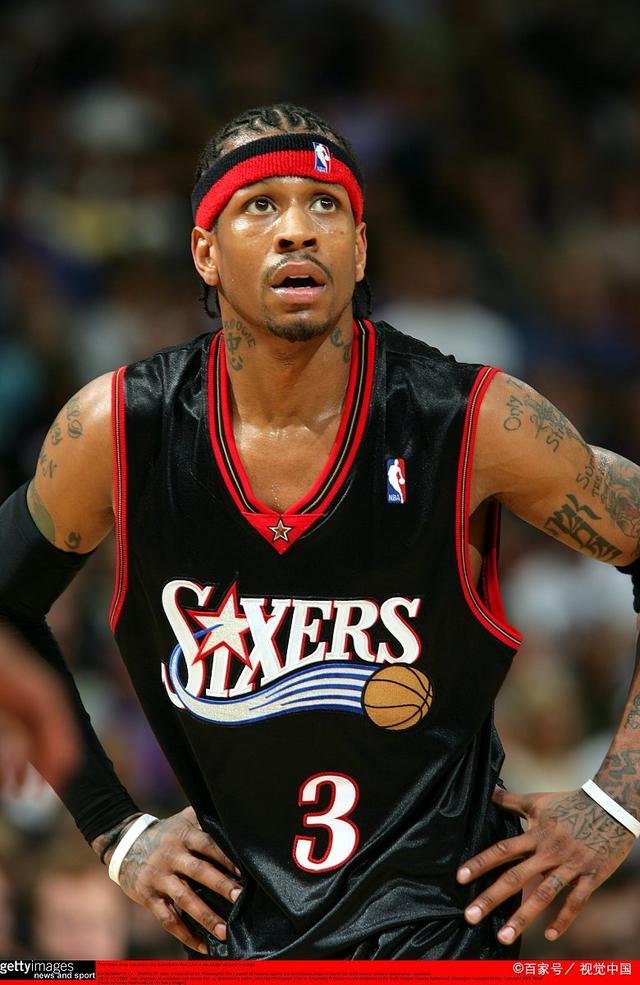 与中卫背身 与中卫背身