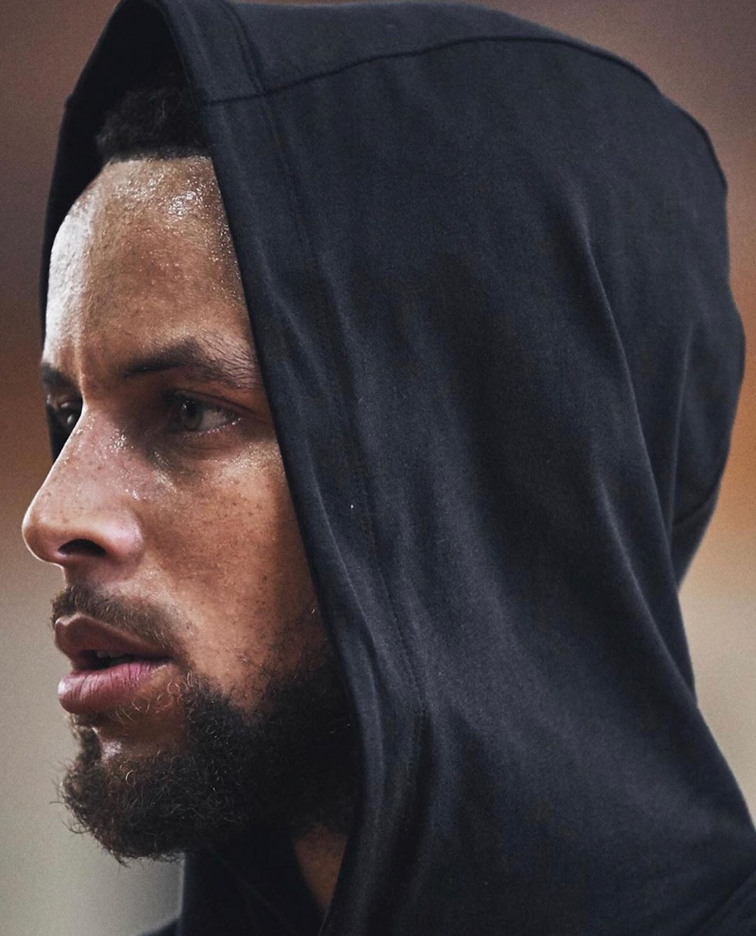 突破一击启 突破一击启